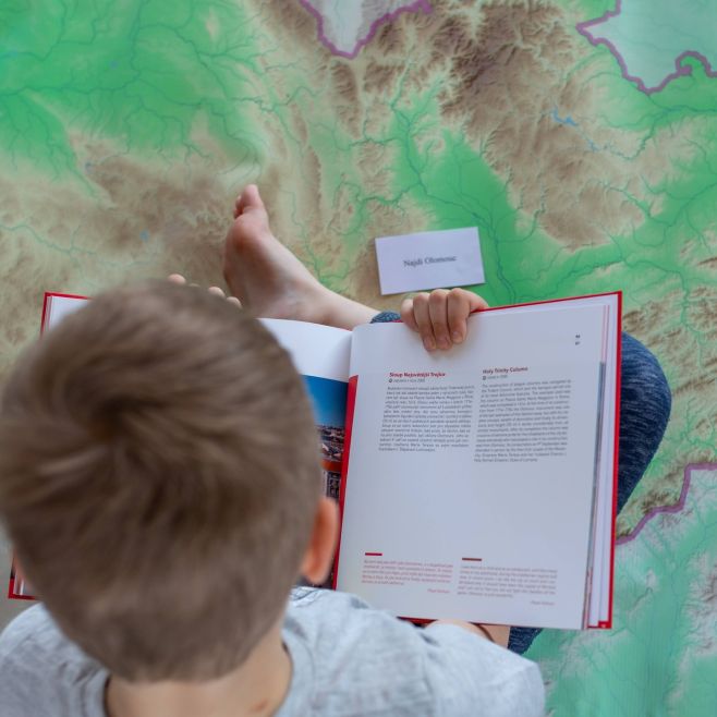 🌍 Novinky pro učitele zeměpisu! Děkujeme, že s námi objevujete svět i ve výuce. Připravili jsme pro vás nový katalog...